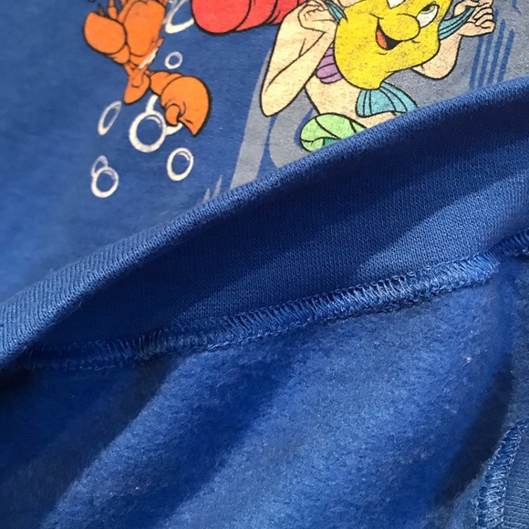 ARIEL LITTLE MERMAID Disney sweater 💗 - Picture 4 of 4